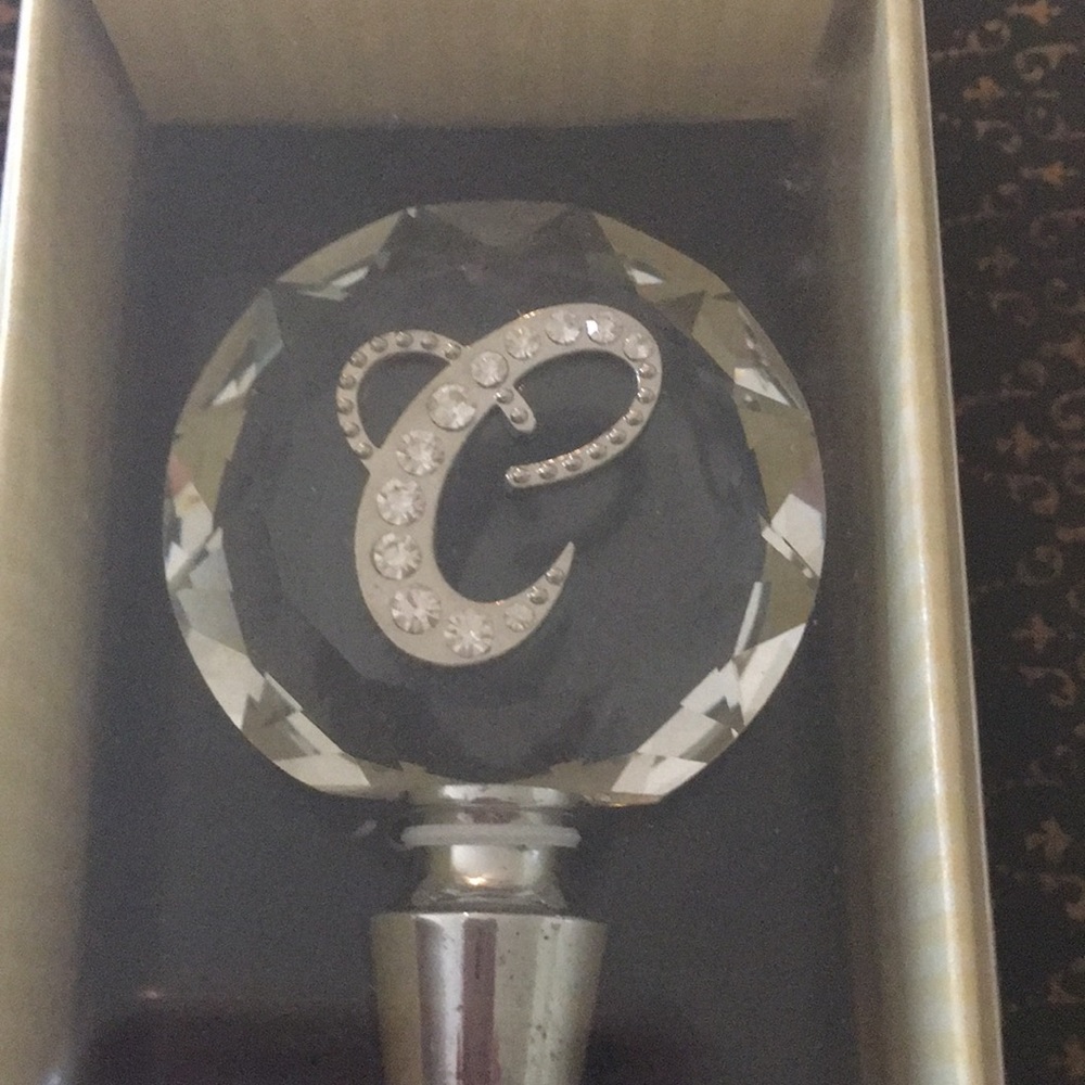 Wine Stopper! - Picture 2 of 3